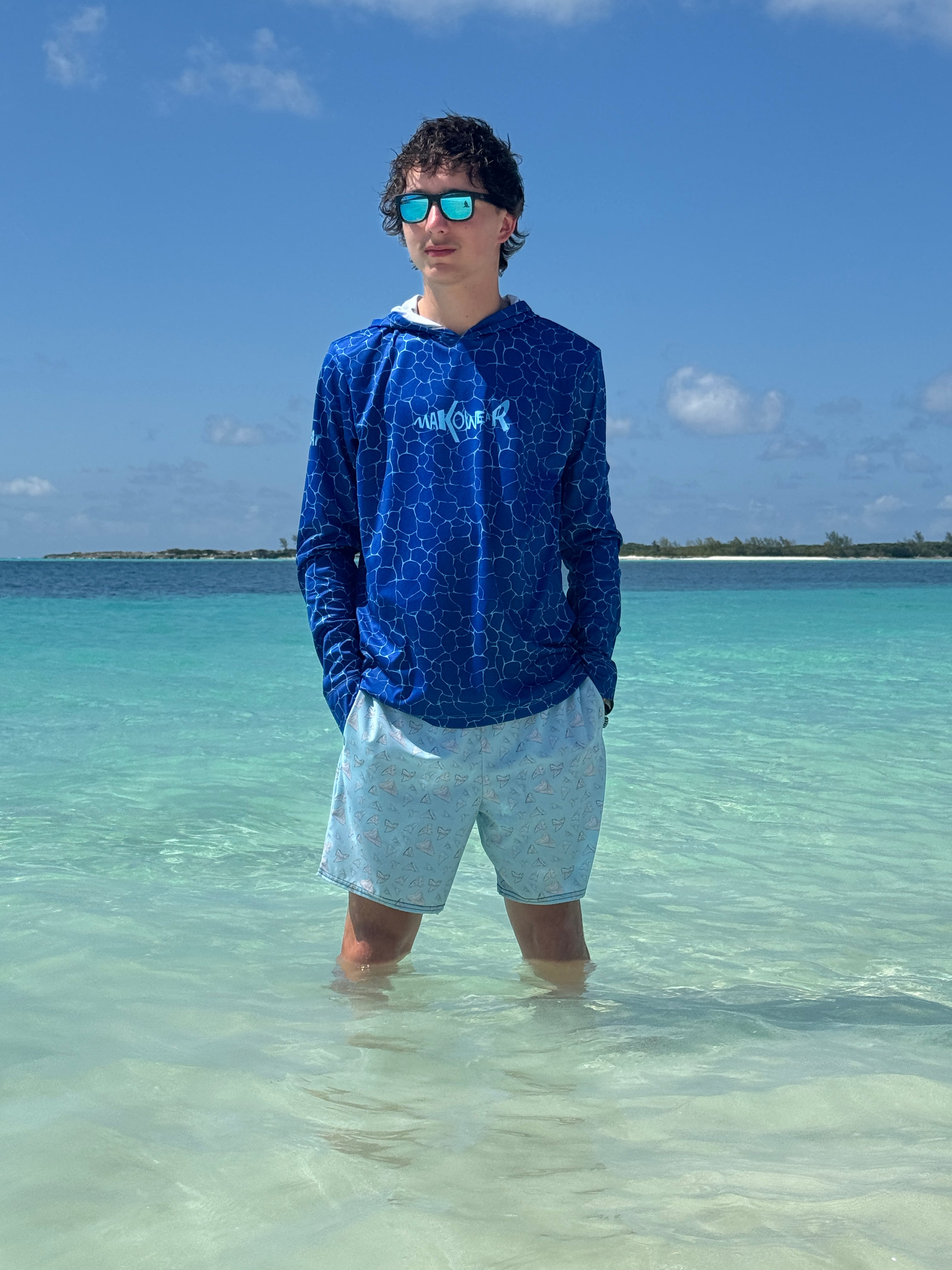 Waverider Hooded Pull Over